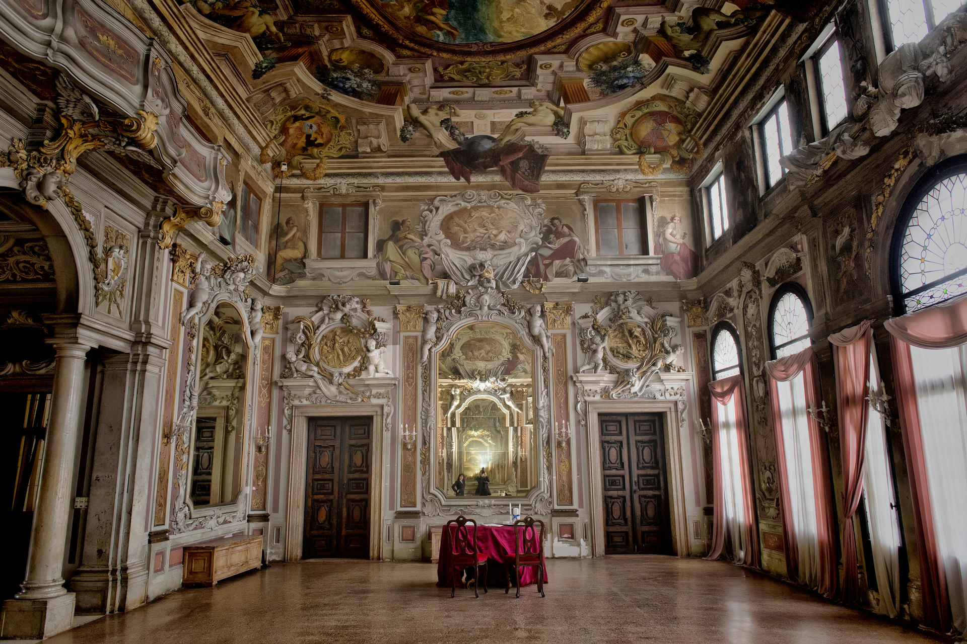Private wedding palace with garden in Venice | WeddingItaly | Wedding Italy